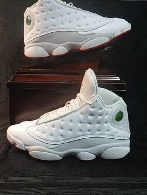Nike Air Jordan 13 Retro (2023) "WHITE WOLF GREY Mens Size-11  100%AUTHENTIC!